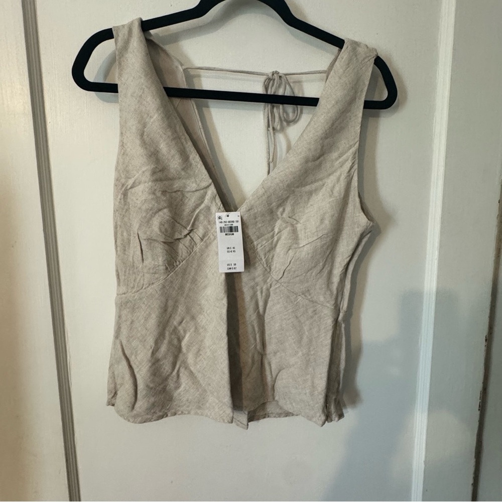 Linen Blend Women’s Top NWT size medium